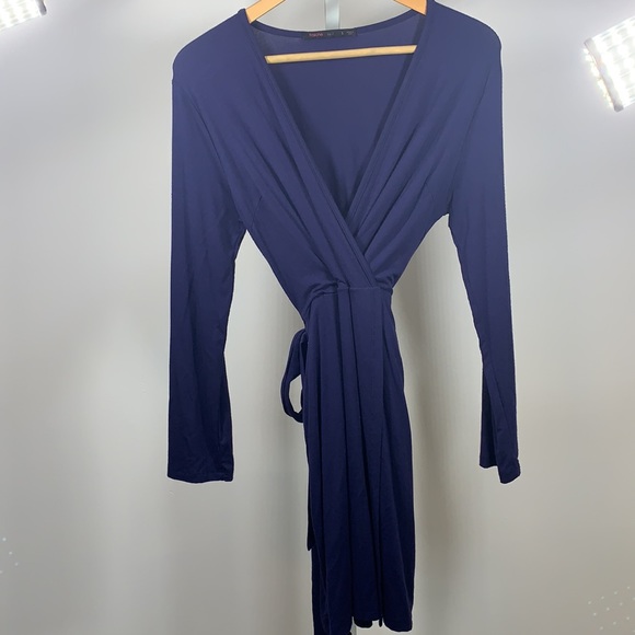 FRAICHE BY J Faux Wrap Tie Dress Blue Size Small - Picture 4 of 12